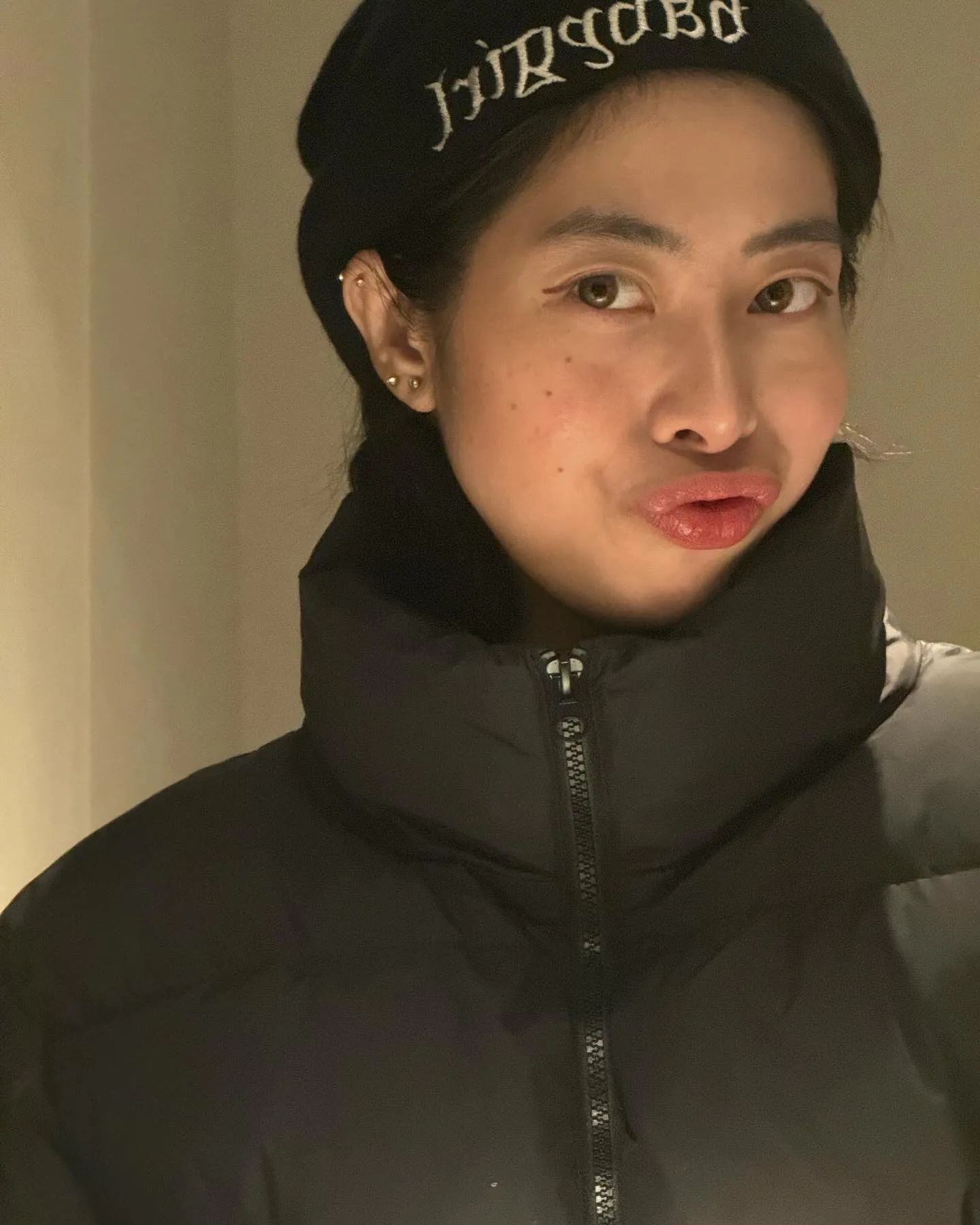Essy Lee - essy-lee-hot-11.webp